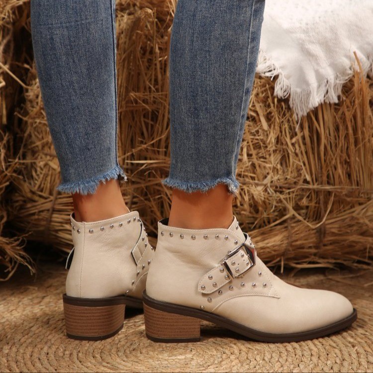Women'S Fashion Trends Spring 2026 - Herbst- und Winter-Nieten-Mode-High-Heel-Chelsea-Stiefel, spitze und nudefarbene
