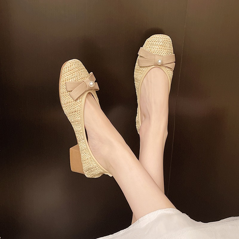 Flache Schuhe aus Luxus-Leder, – Women'S Fashion Trends Bewertung und Preis